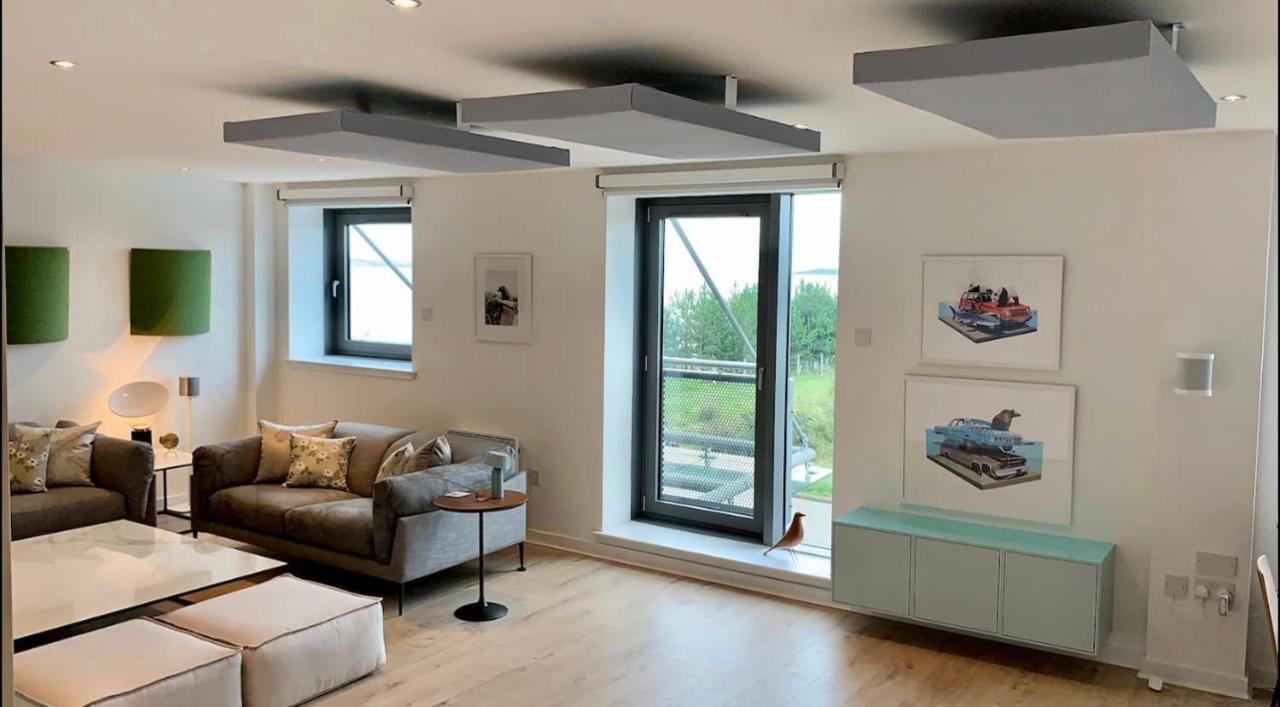 Beautiful Modern Sea-Side Apartment In The City EDI Eksteriør bilde